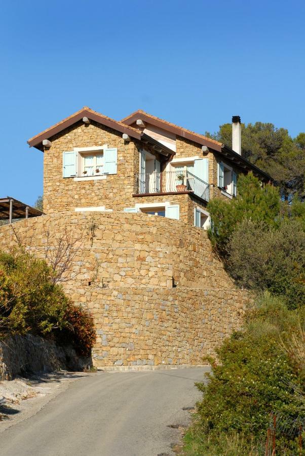 B&B Normanna Dolceacqua Eksteriør billede
